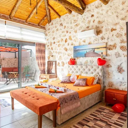 Islamlar Village 1 Bedroom 9087 Villa Kalkan